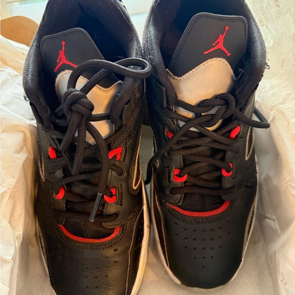 Jordan Point Lane in Black and University Red